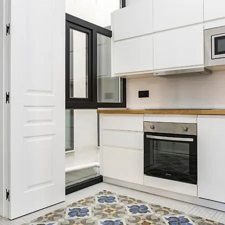 Constitucion Square 2 By Nomadia Homes
